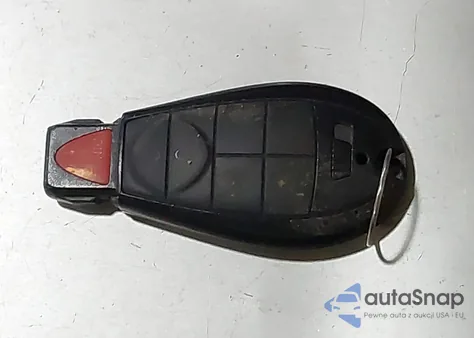 2016 Chrysler Town & Country Touring from USA, damaged, VIN 2C4RC1BG5GR292596